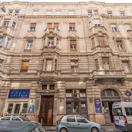 Spacious Synagogue
